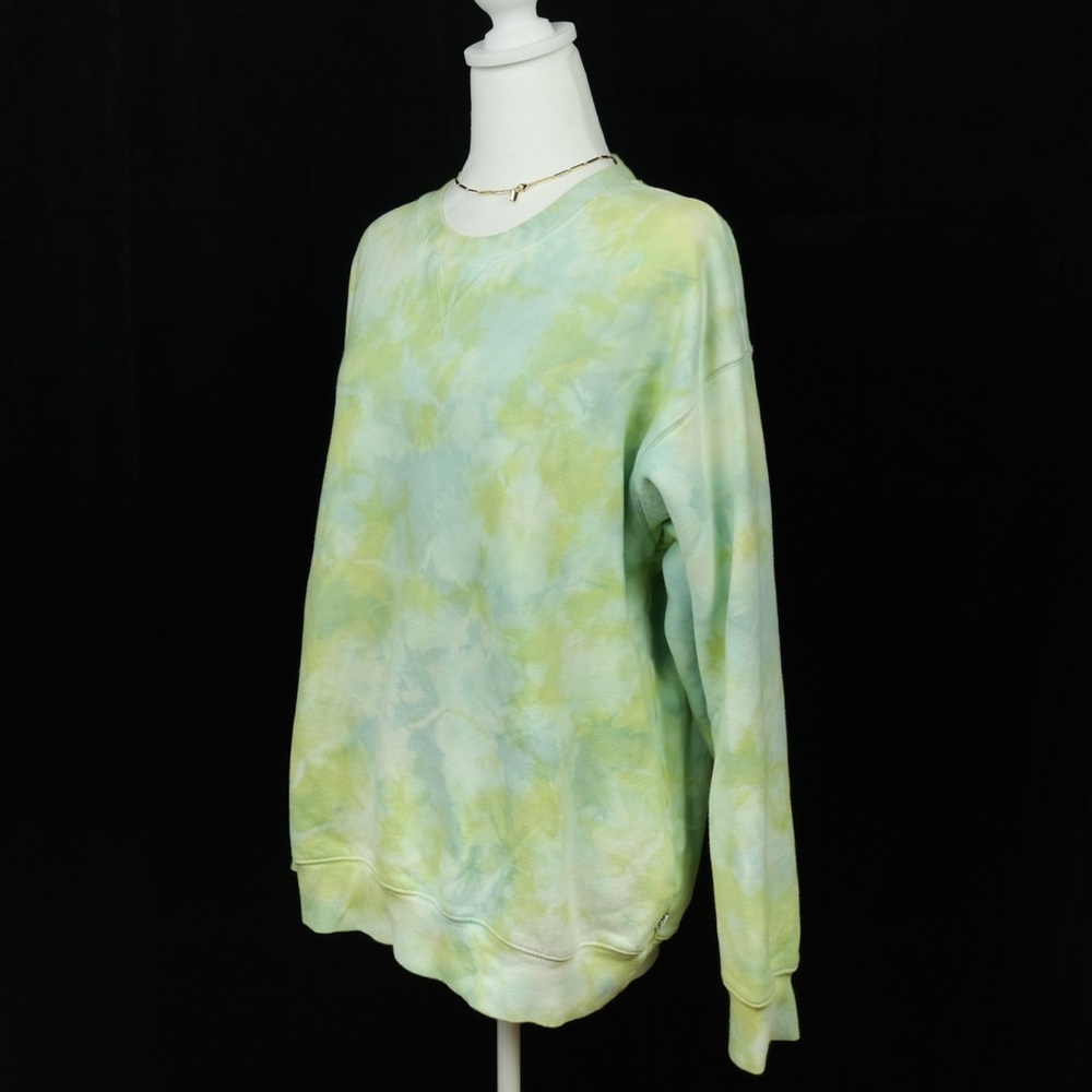 Aritzia Tna cozy fleece tie dye crew neck pullover. Sweatshirt. Size L - Picture 2 of 6